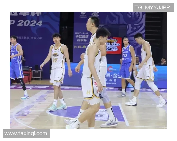 辽宁舰靠岸!辽宁男篮召开发布会,正式官宣全队阵容及赛程安排 辽宁舰靠岸!辽宁男篮召开发布会,正式官宣全队阵容及赛程安排